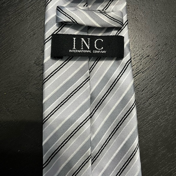 INC Grey Striped Tie Men Classic Buisness Wedding Tie - Picture 2 of 3